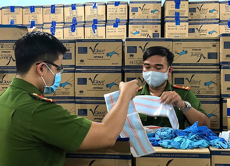 counterfeit gloves captured